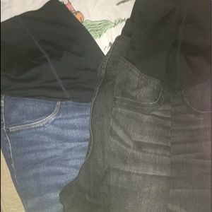 2Pair of Ingrid and Isabel Maternity Skinny Jeans